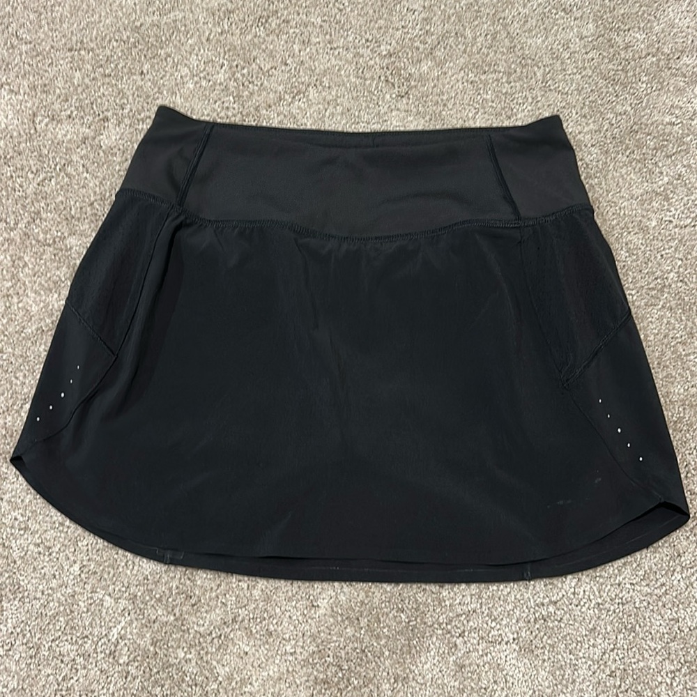 Athleta Run With It Skort Size XS black